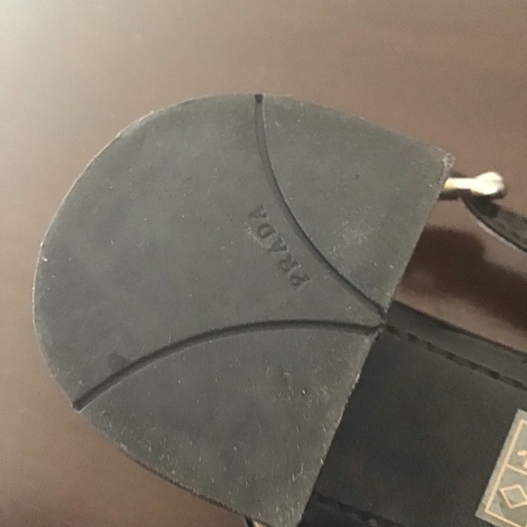 Prada block heel black leather sandals 41 US 11 - Picture 10 of 11